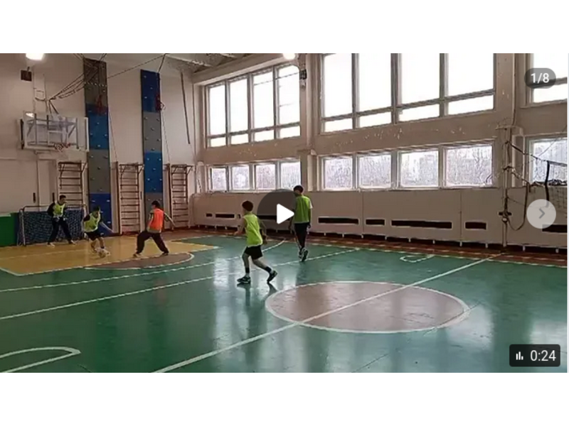 В рамках проекта  «Футбол в школе»..