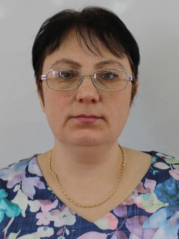 Зольникова  Ирина Анатольевна.